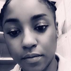 Meet your Posher, Edna